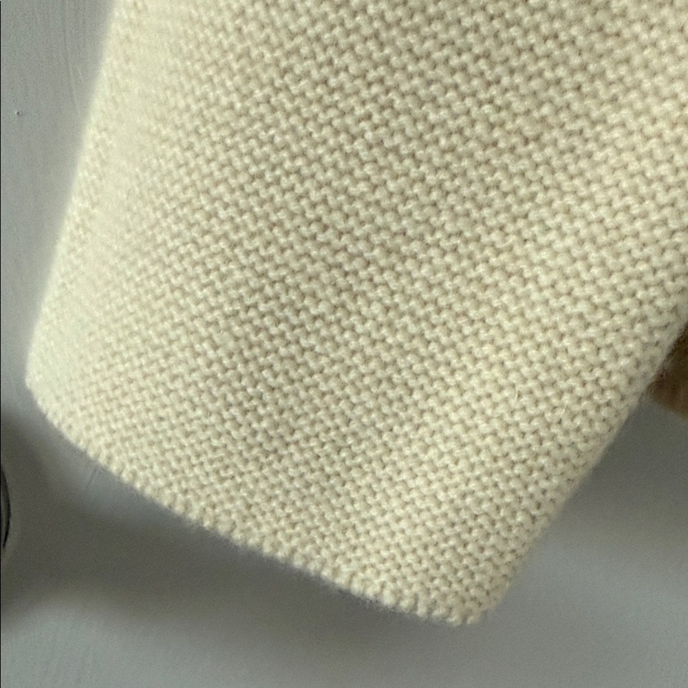 Loro Piana 100% cashmere cardigan - Picture 8 of 15